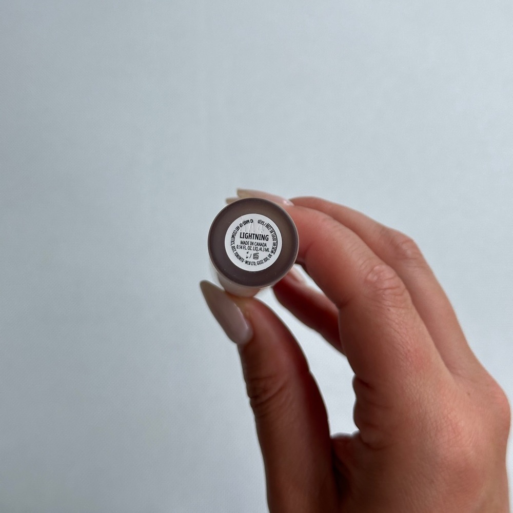 NWT MAC Strobe Beam Liquid Blush - Lightning - Picture 5 of 5